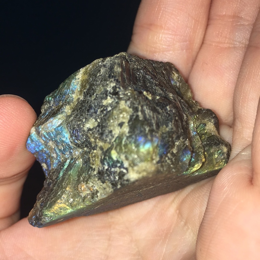 Labradorite Crystal - Picture 2 of 5